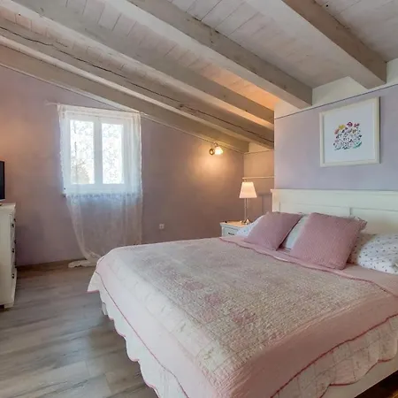 Vila Trasorka House