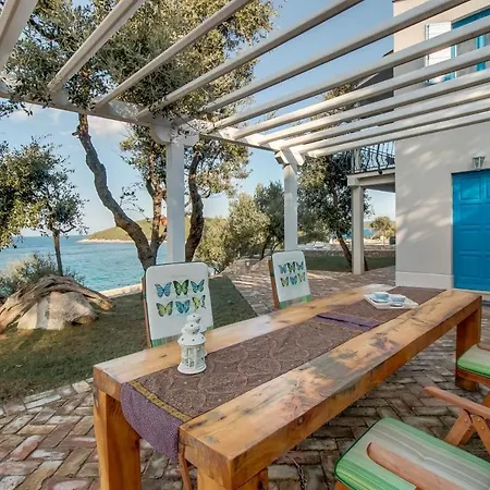 Trasorka House